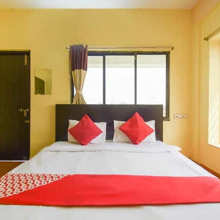 Hotel O Regal Inn Kalküta Dış mekan fotoğraf